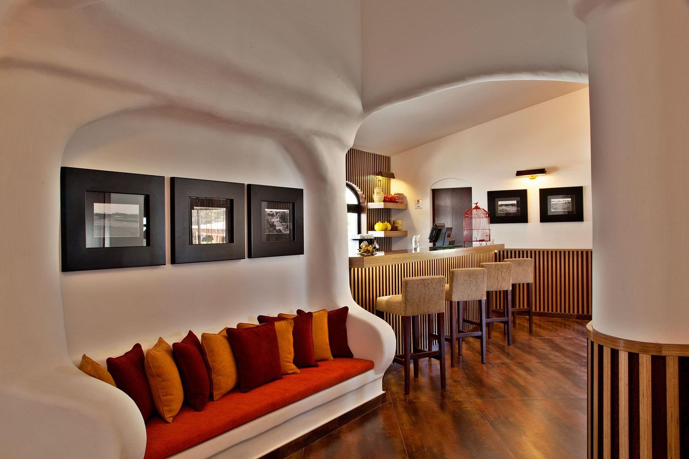 Sao-Rafael-Holidays-Bar-48