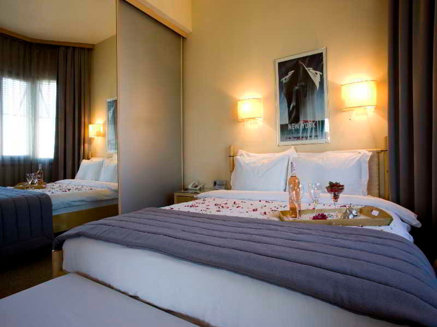 Taxim Suites Hotel-Turkey-ELMADAG/ISTANBUL-Room-6