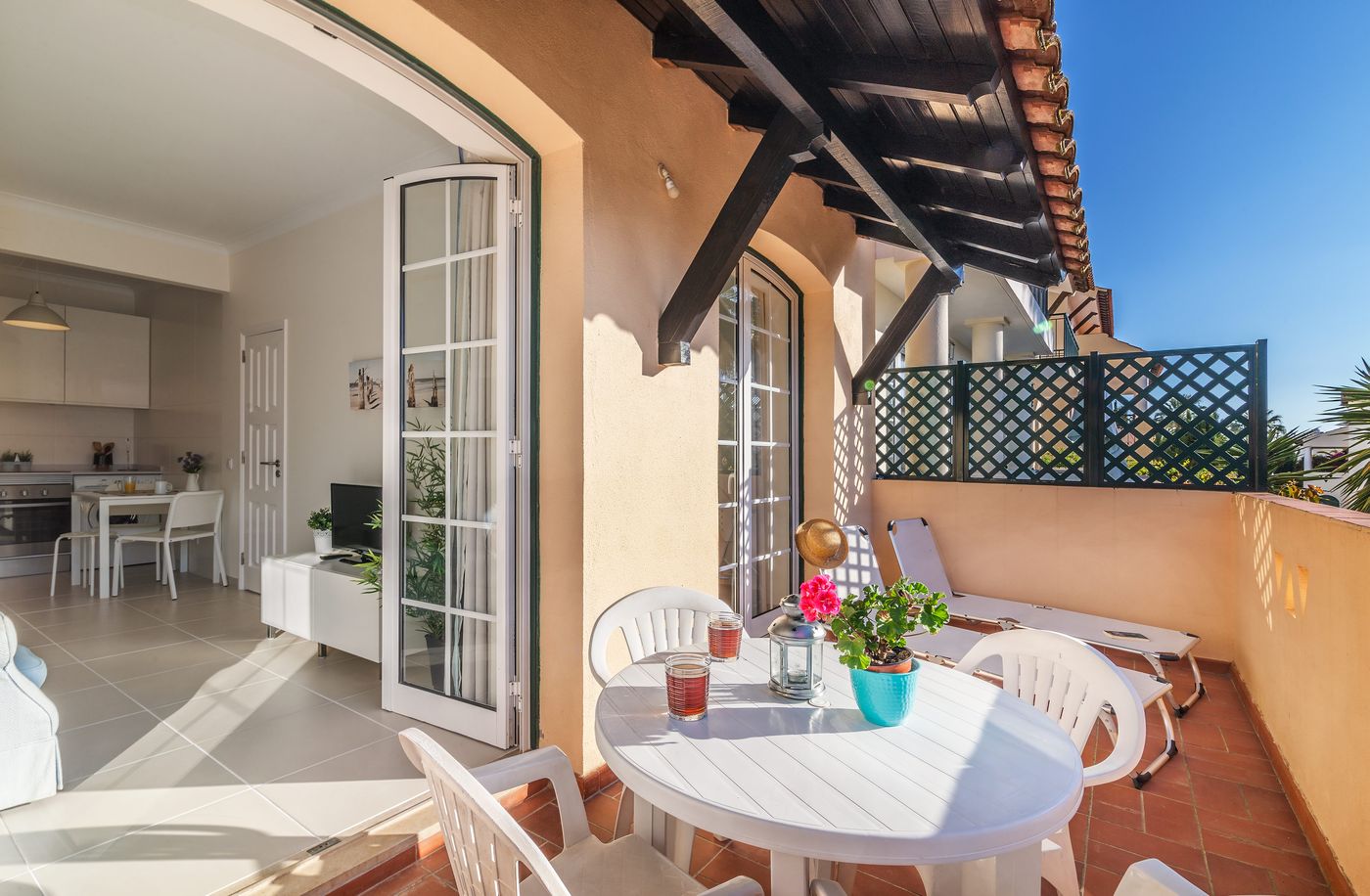 Apartments-Old-Village-Room-78