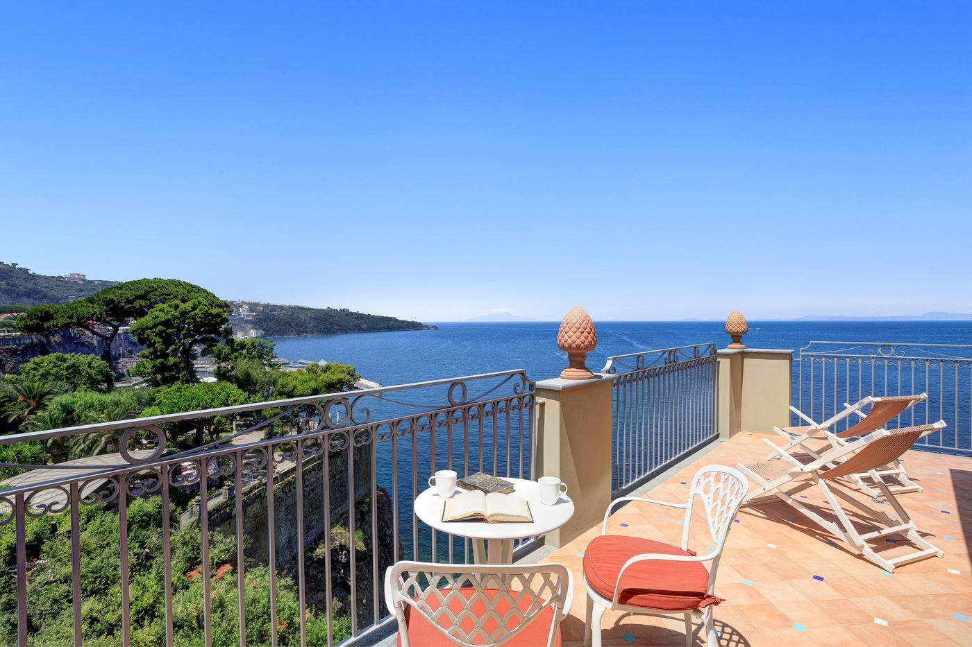 Grand-Hotel-Ambasciatori-Room-80