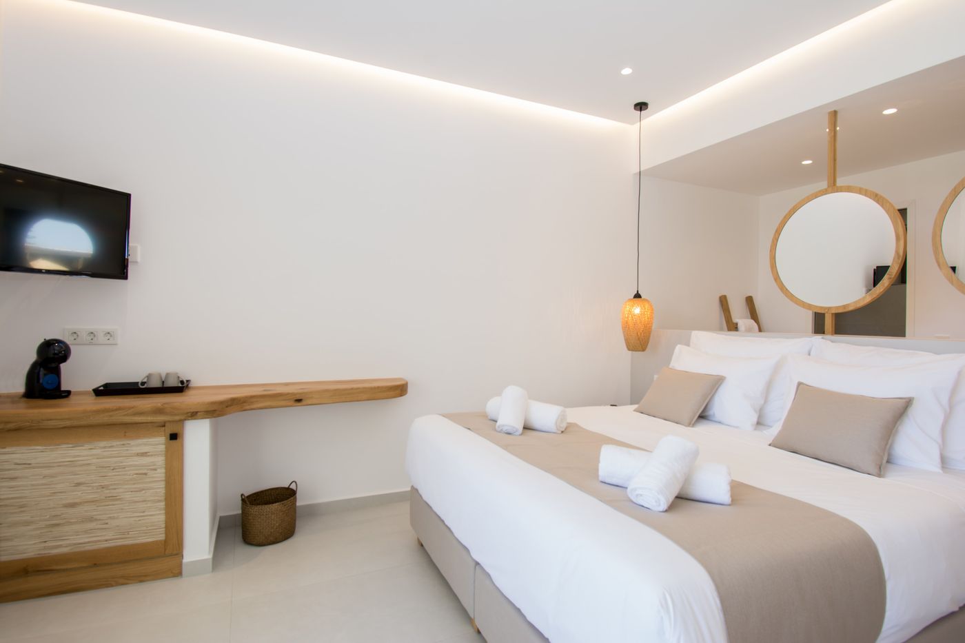 Aqua Blu - Adult’s Only