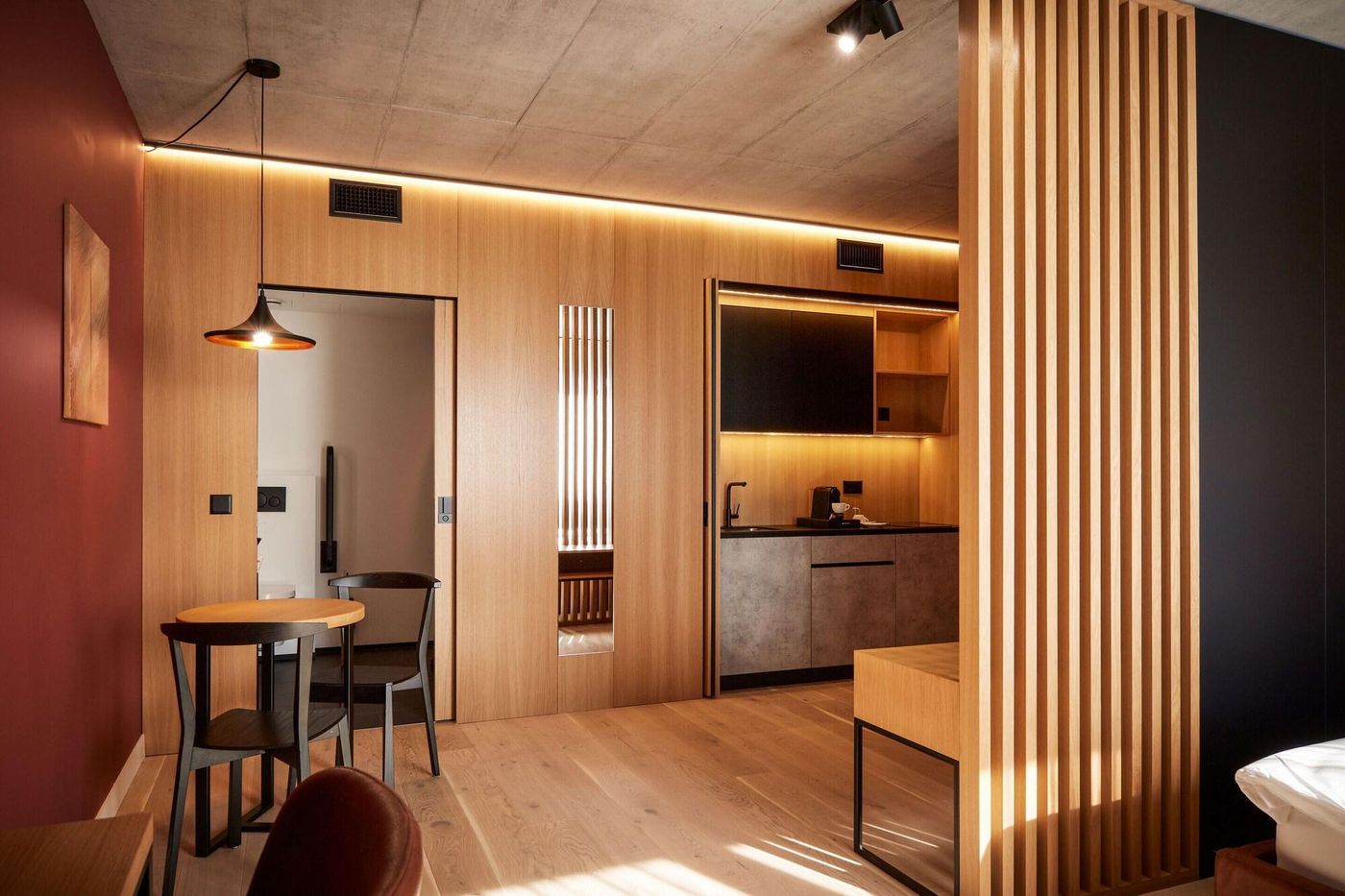 Tailormade Hotel Rigiblick Kuessnacht-Switzerland-Kuessnacht-Room-8