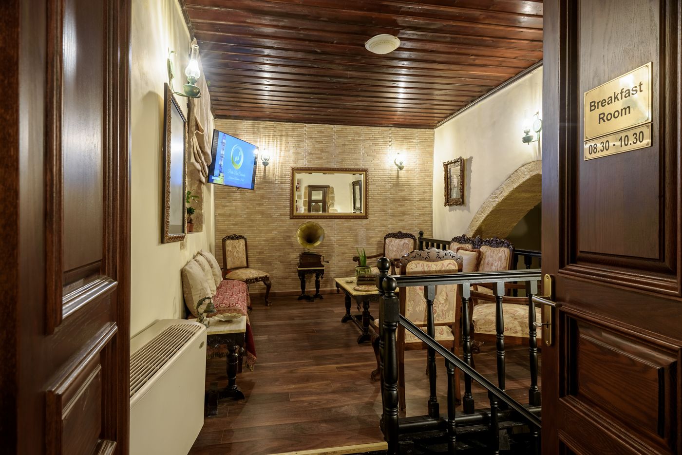 Porto-Del-Colombo-Lobby-46