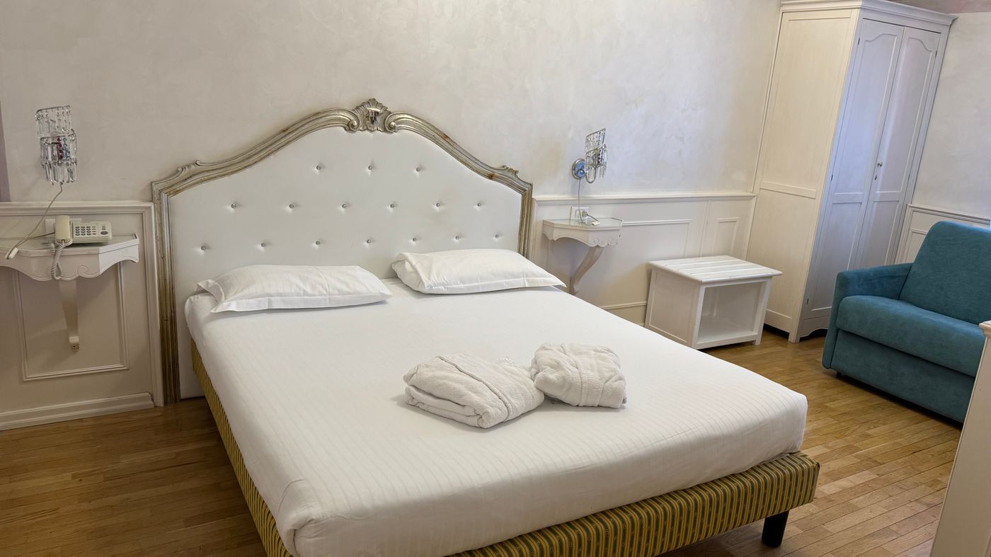 Villa-Patriarca-Room-2