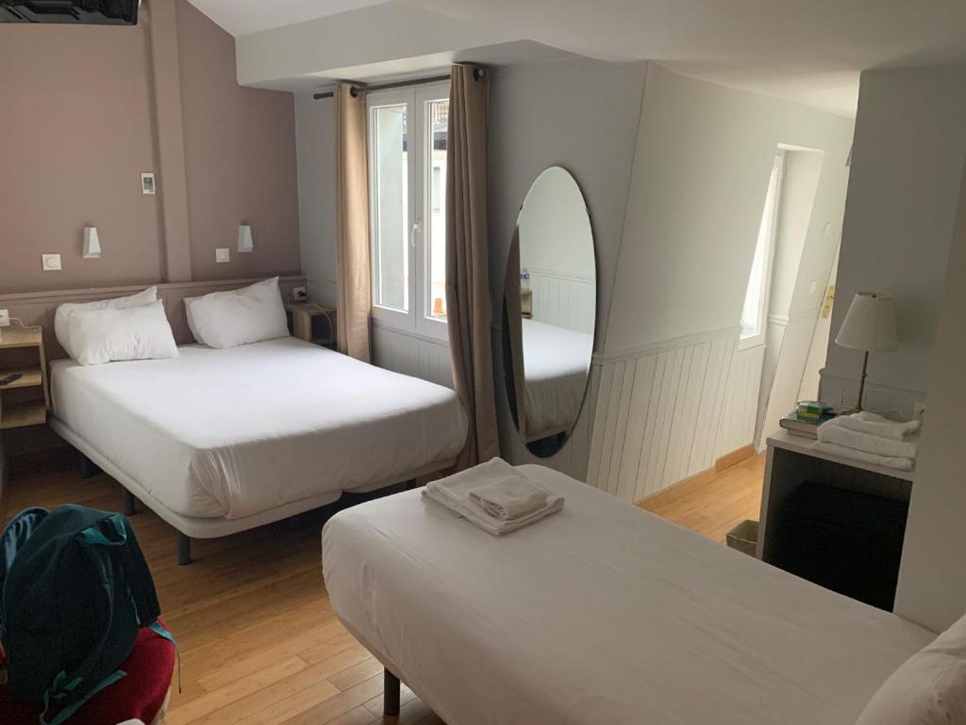 Apollo-Opera-Room-22