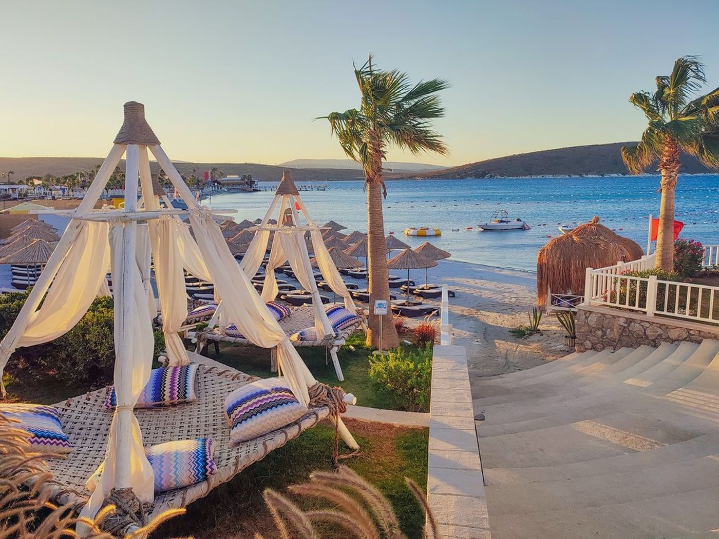 Design Plus Seya Beach