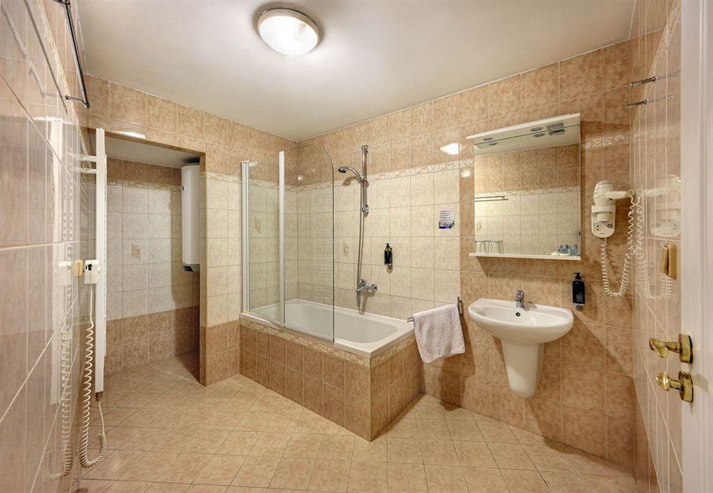 Salvator-General-view-16