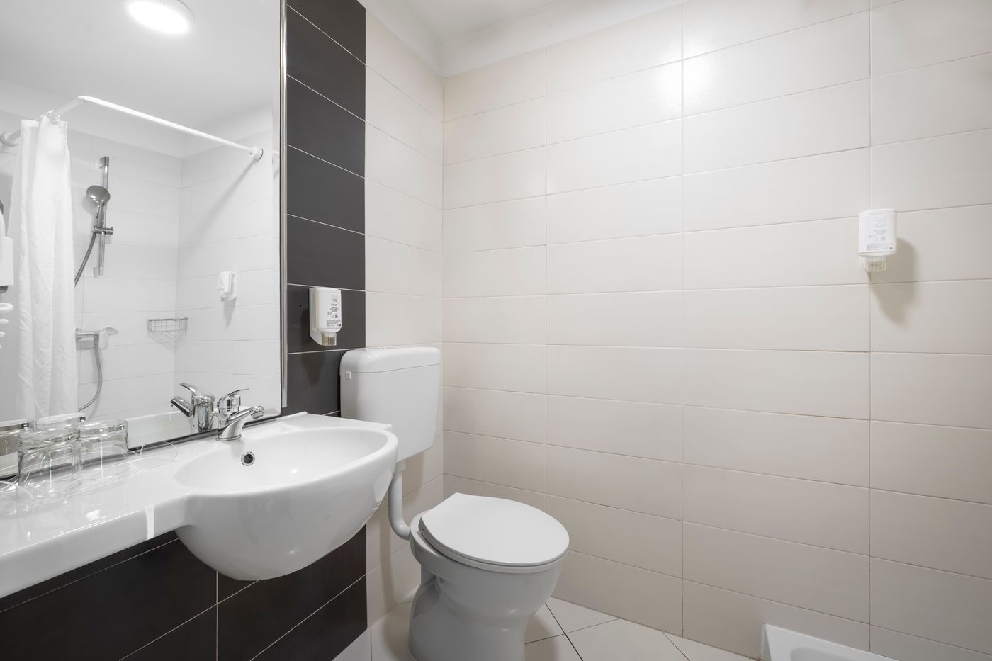 Maistra-Select-Villas-Rubin-Resort-Room-44