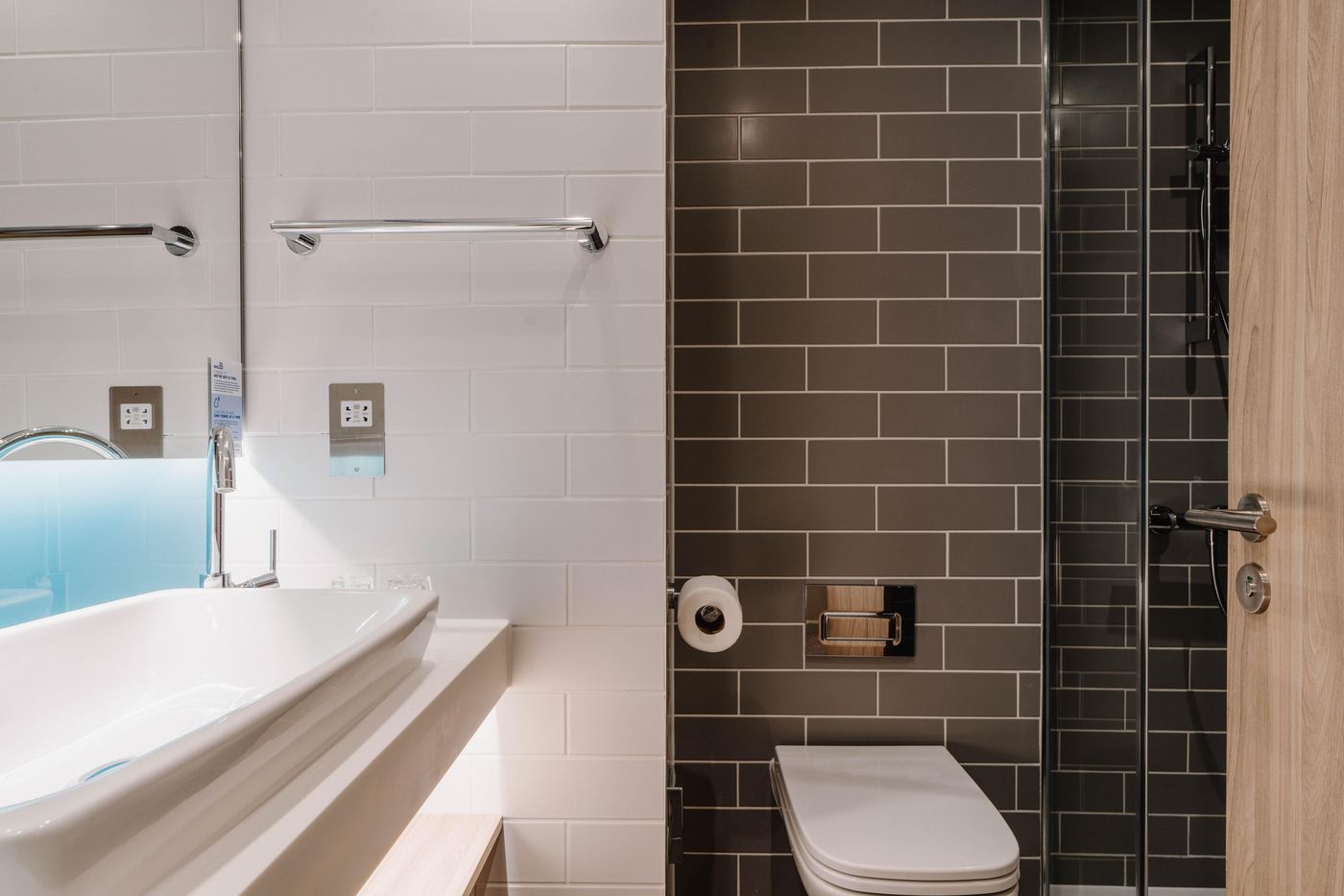 Holiday Inn Express Liverpool Central-United Kingdom-Liverpool-Room-8