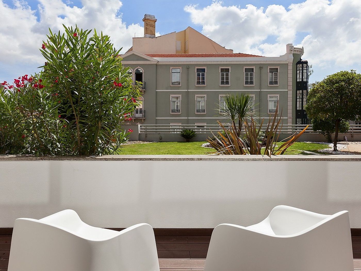 Hello-Lisbon-Marques-de-Pombal-Room-12