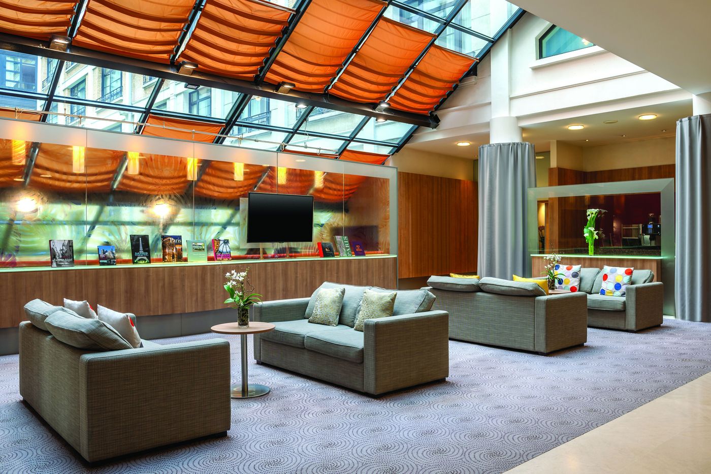 Citadines-Saint-Germain-des-Pres-Paris-Lobby-1