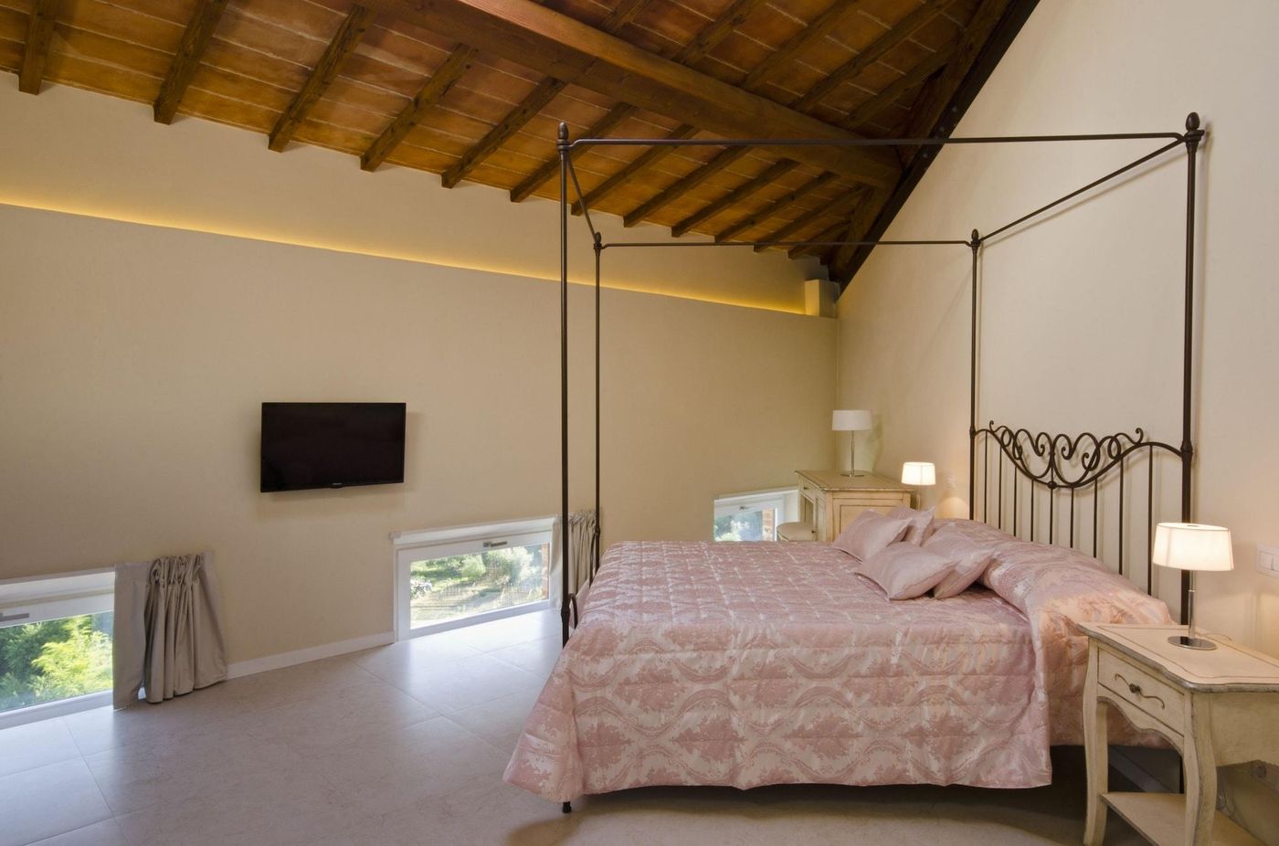 Villa-Del-Sole-Room-25