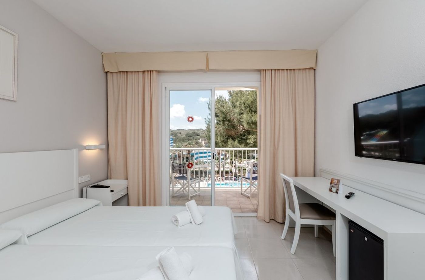 08.05.25 Club Aguamarina