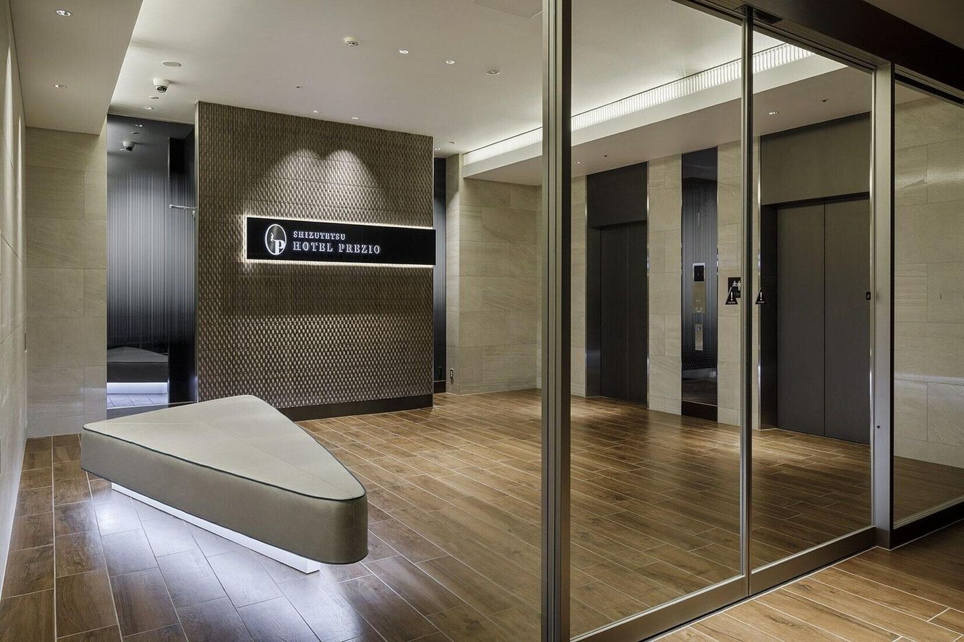 Shizutetsu Hotel Prezio Tokyo Tamachi-Japan-Tokyo-Lobby-3