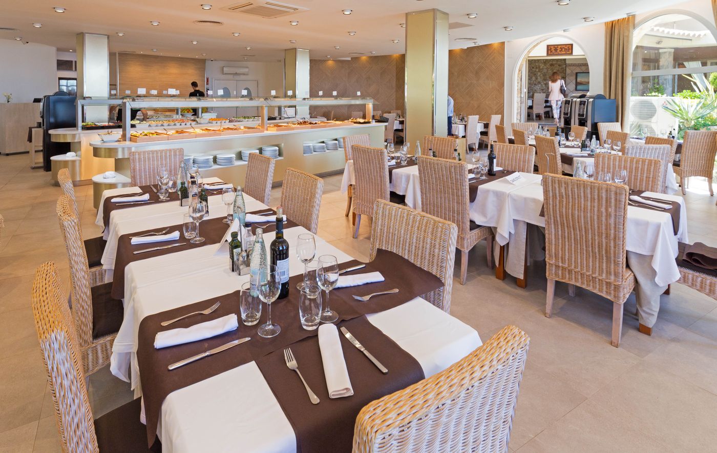 Eden-Roc-Restaurant-43