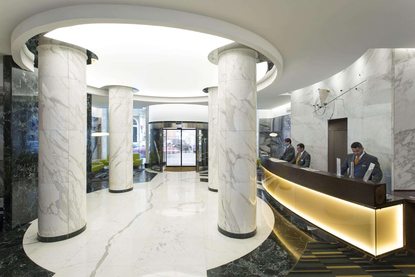Best-Western-Plus-Hotel-Universo-Lobby-16