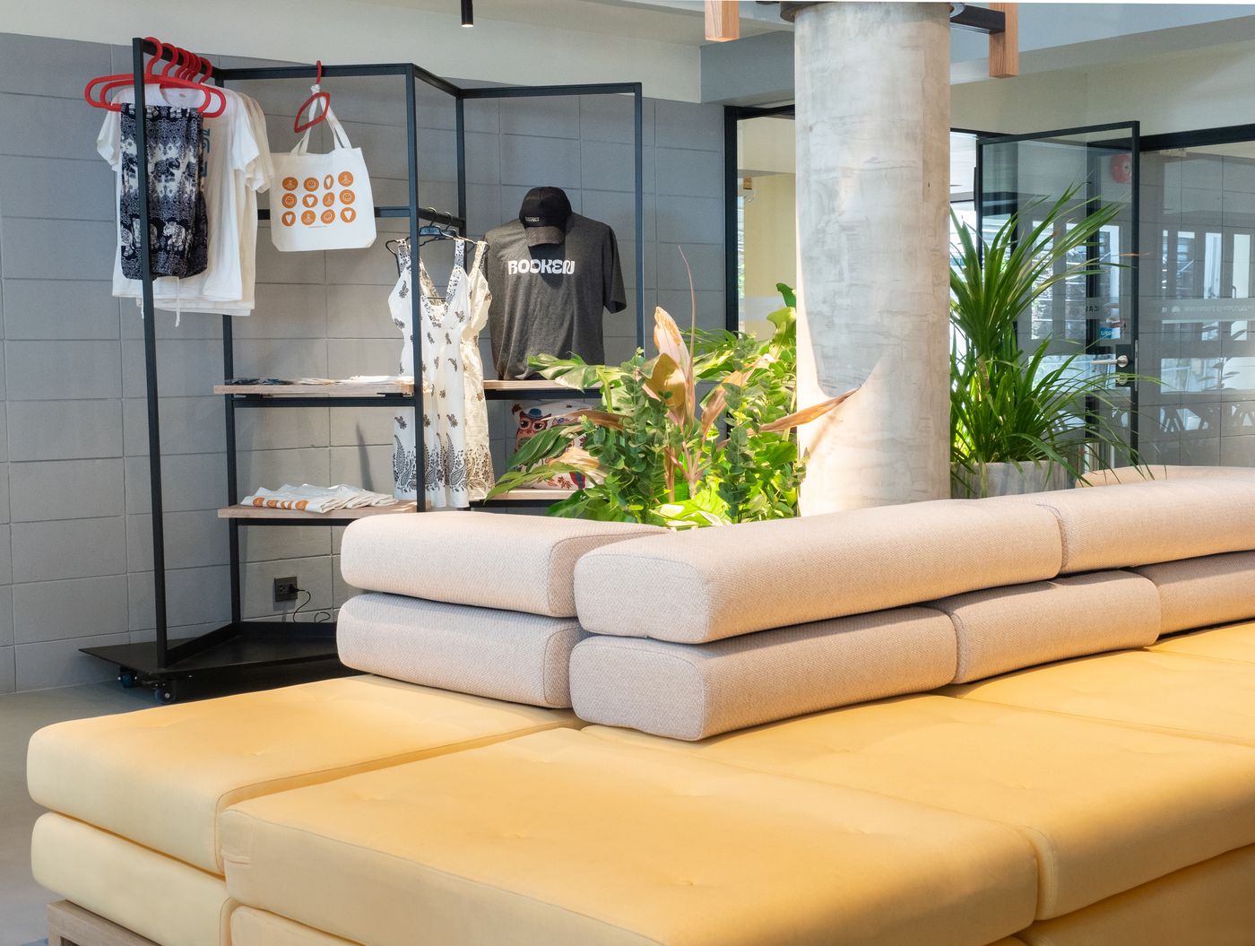 Lub d Bangkok Siam Hostel-Thailand-Bangkok-Lobby-3