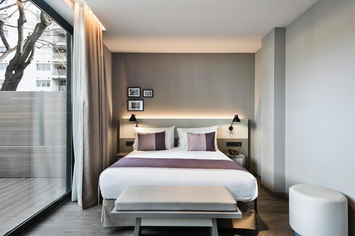 Upper Diagonal-Spain-BARCELONA-Room-9