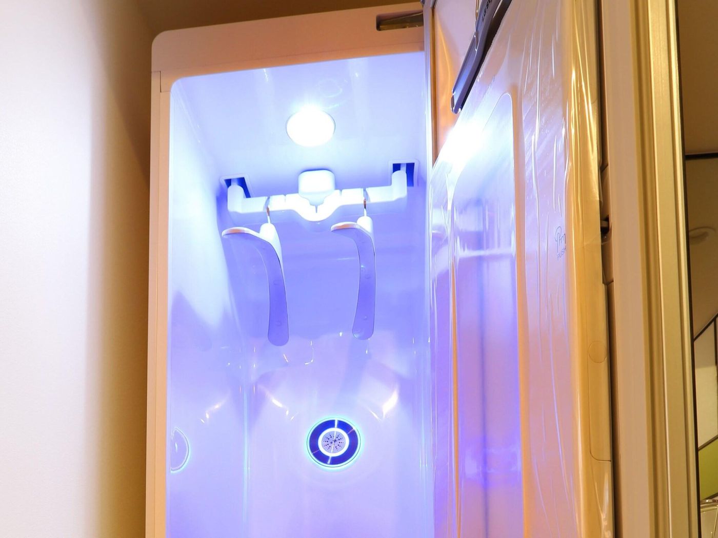 Henn Na Hotel Tokyo Asakusa Tawaramachi-Japan-Tokyo-Room-9