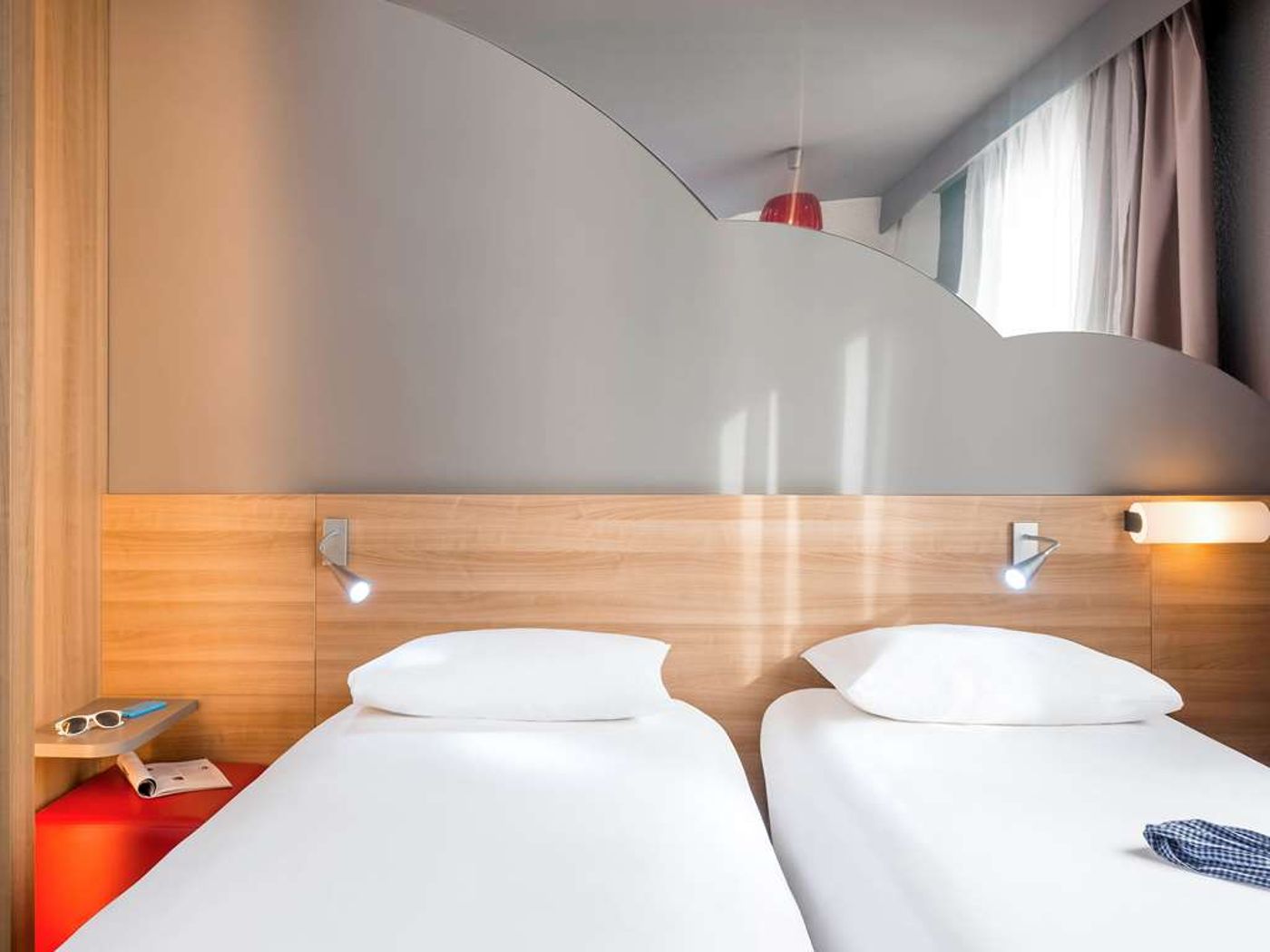 ibis-Styles-Paris-Alesia-Montparnasse-General-view-29