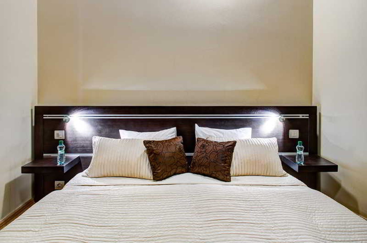 The-Art-House-Room-24