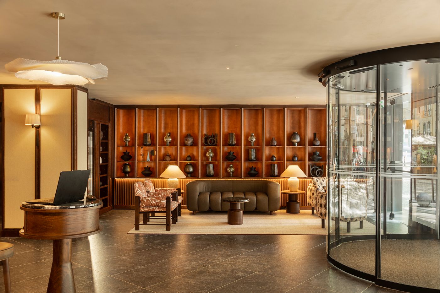 Evolution-Valbom-Lobby-2