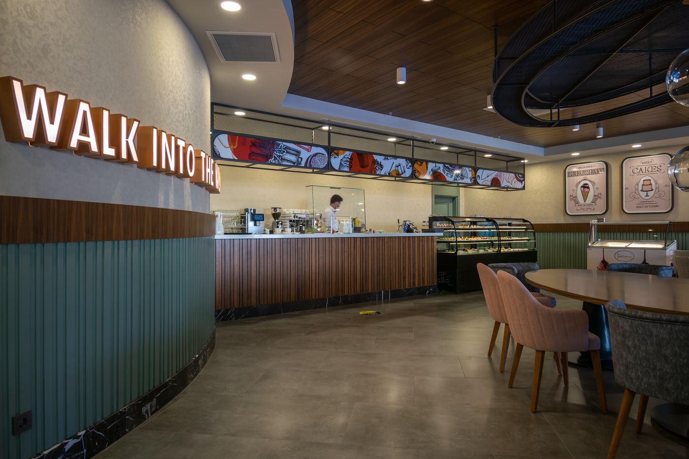 Armas-Bella-Luna-Restaurant-60