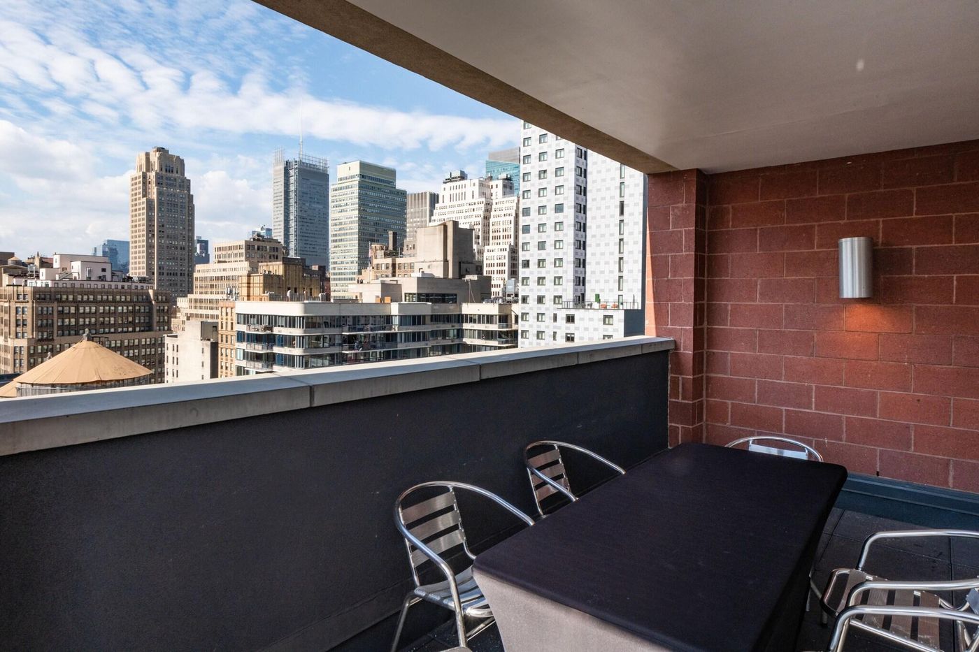Hyatt-Place-New-York-Midtown-South-Terrace-36