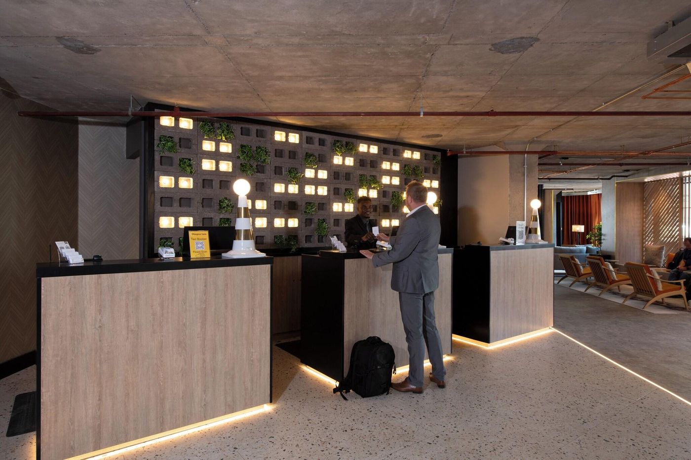 Sandman Signature Glasgow Hotel-United Kingdom-Glasgow-Lobby-5