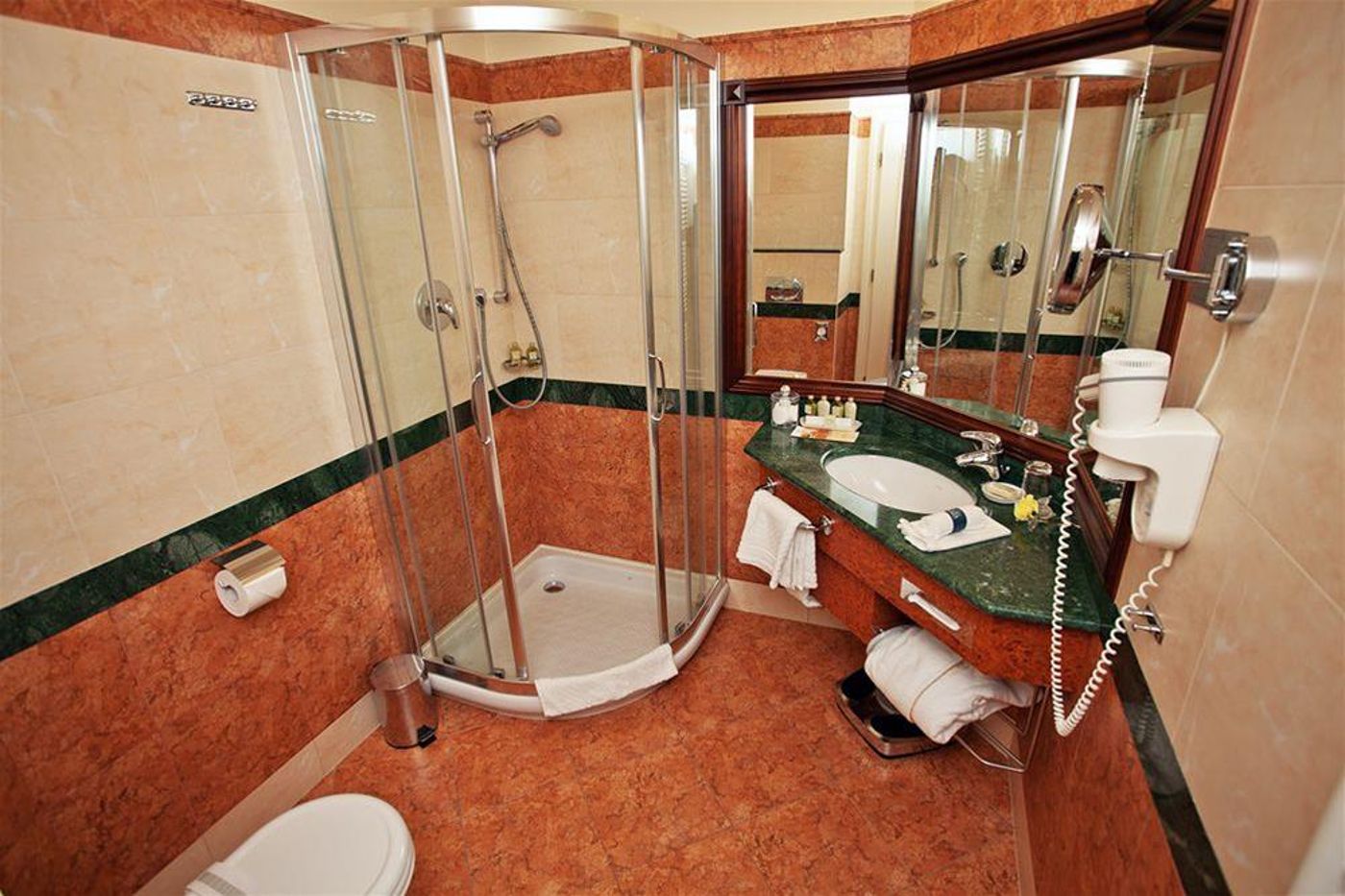 Carlsbad Plaza-Czech Republic-KARLSBAD -General view-3