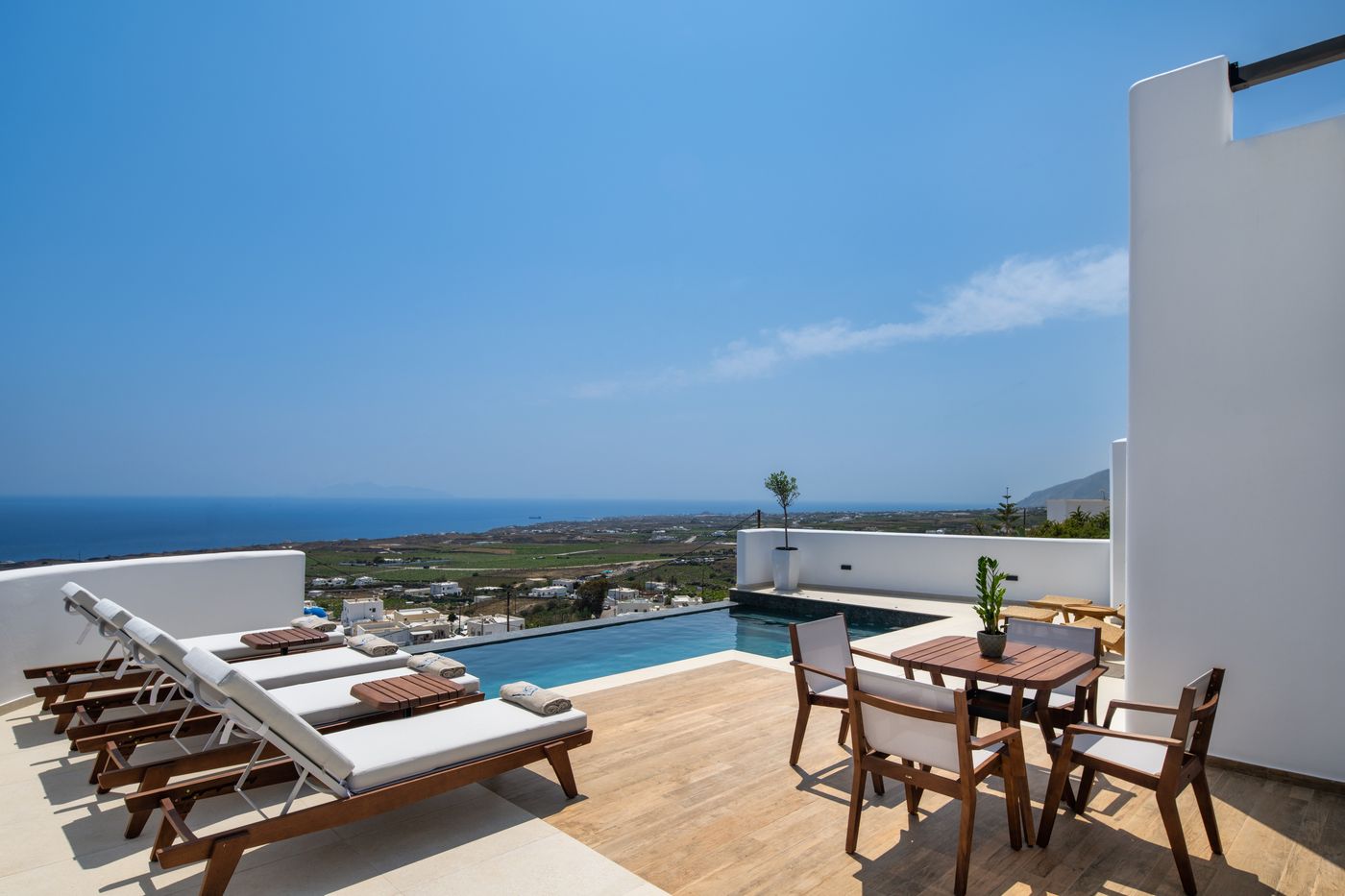 Venus-Sunrise-Suites---Villas-Room-3