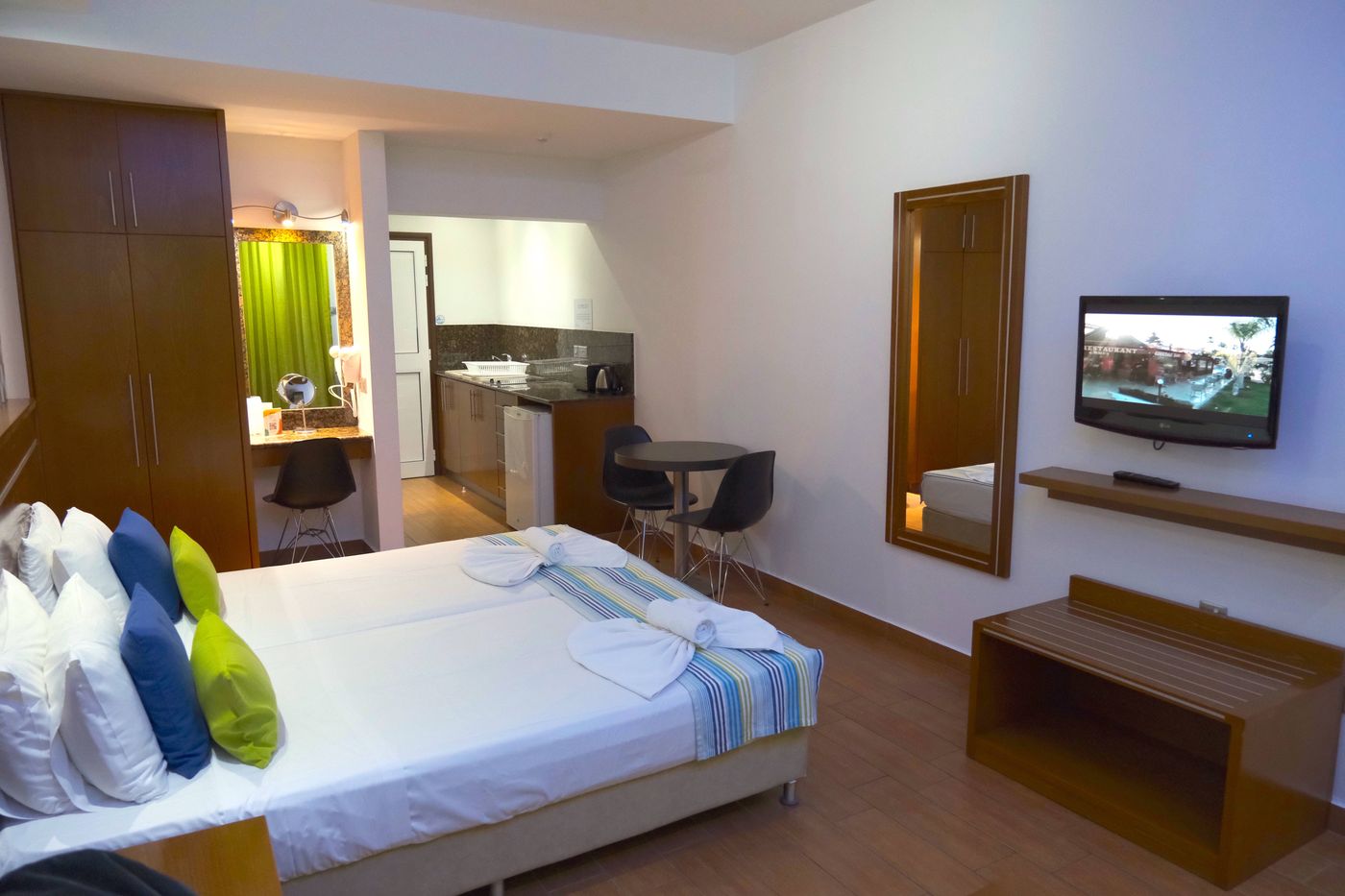 Loutsiana-Hotel-Apartments-Room-30