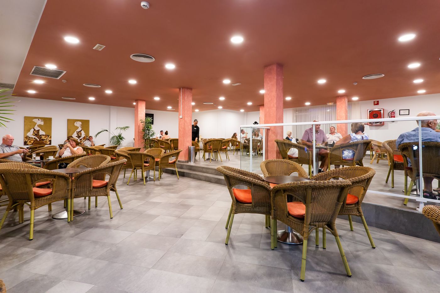 Bluebay-Lanzarote-Bar-32