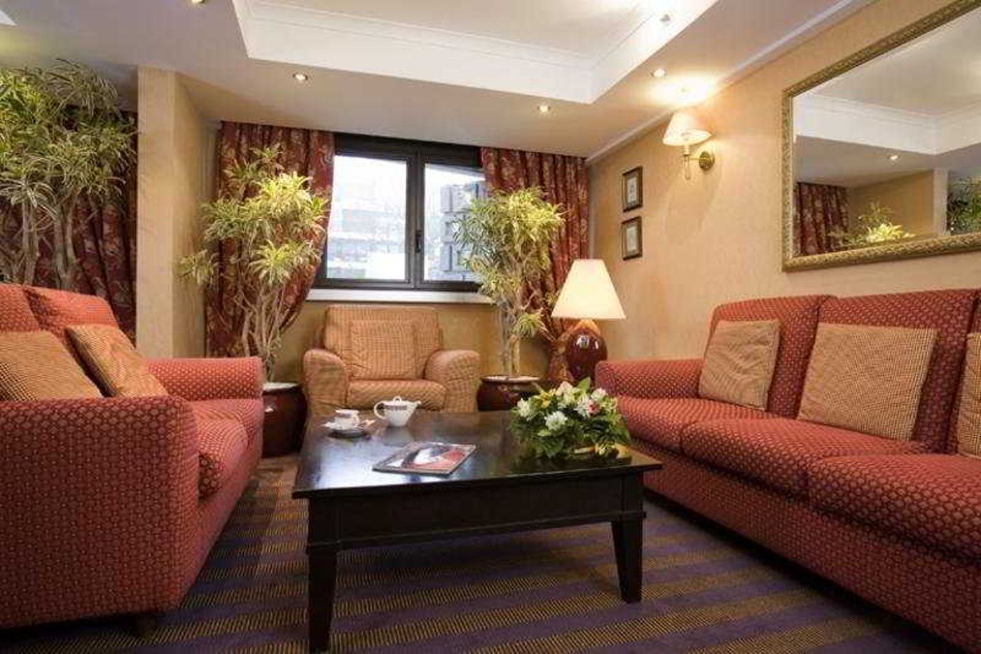 Mercure-Versailles-Parly-2-Bar-17
