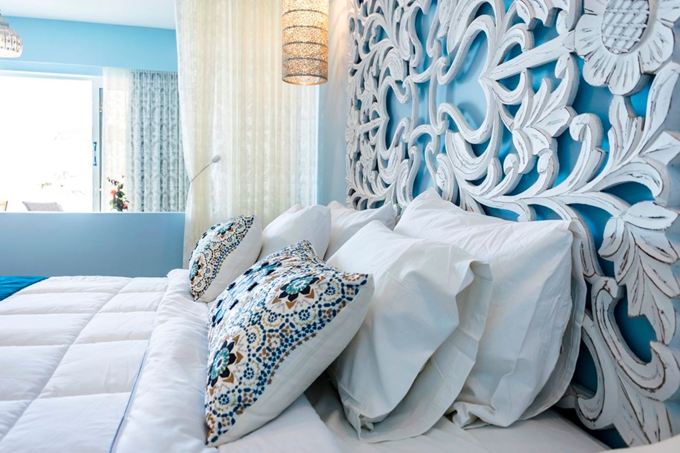 Mythos-Palace-Room-36