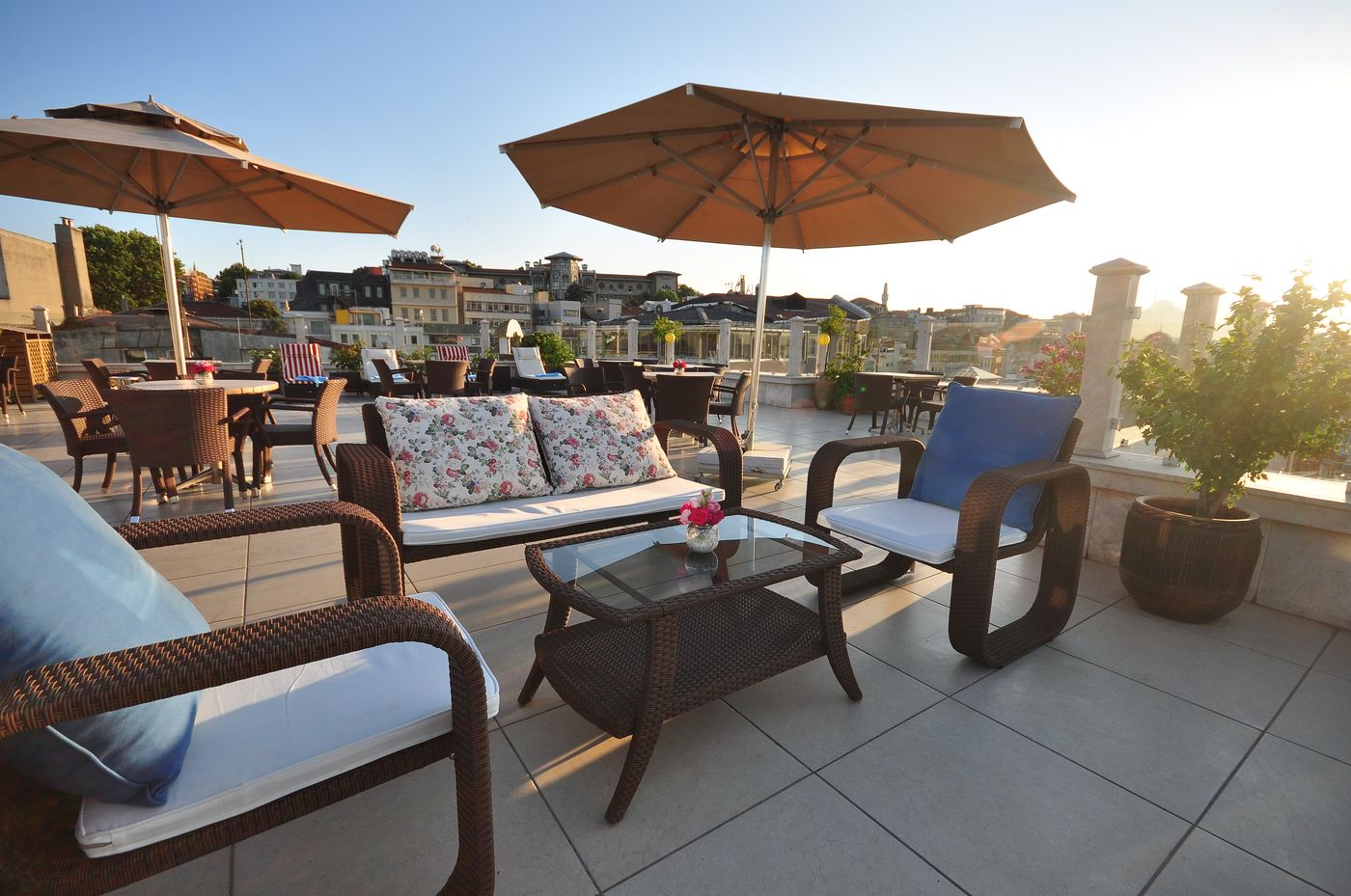 Neorion-Hotel-Terrace-34