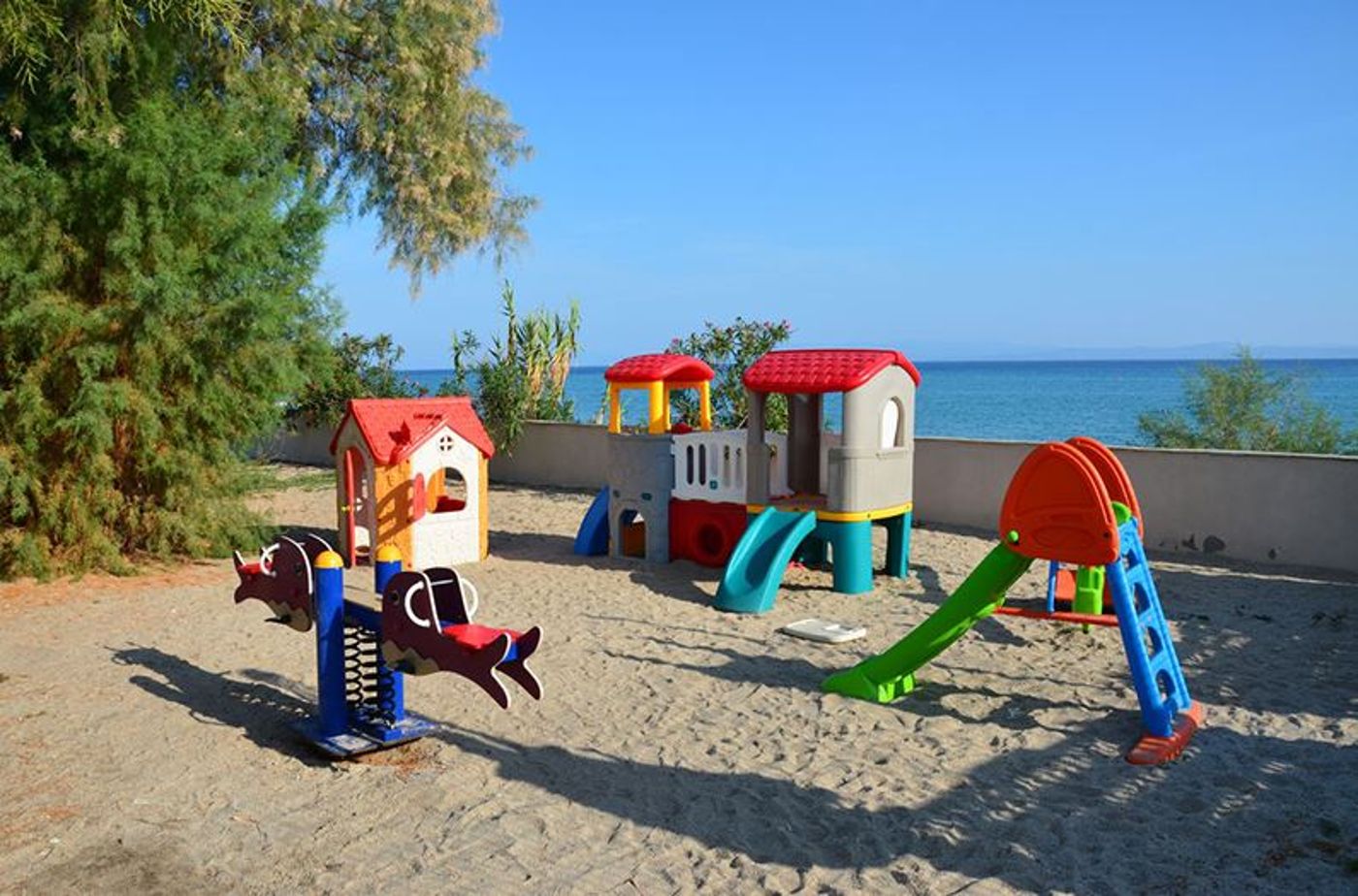 Sousouras Hotel and Bungalows