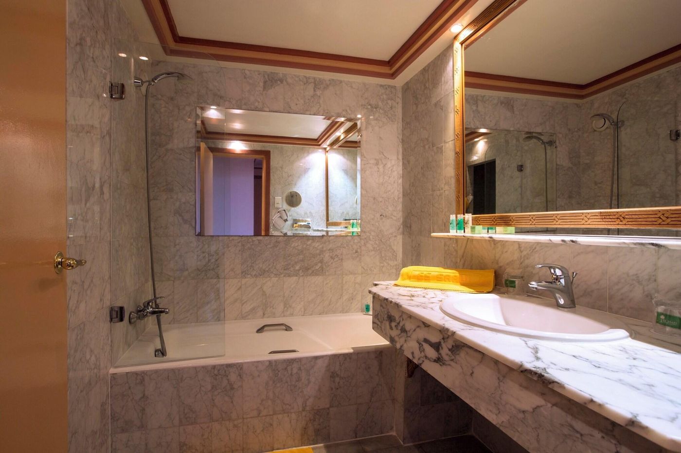 Es-Saadi-Marrakech-Resort-Room-22