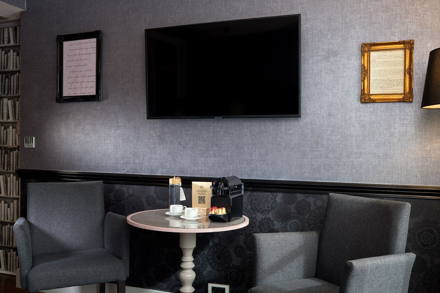 Les-Plumes-Hotel-Room-11