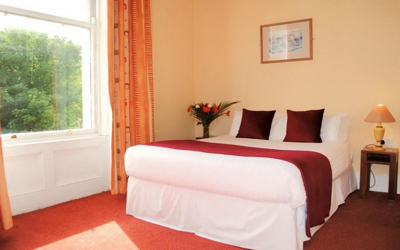 Morehampton-Townhouse-Room-9