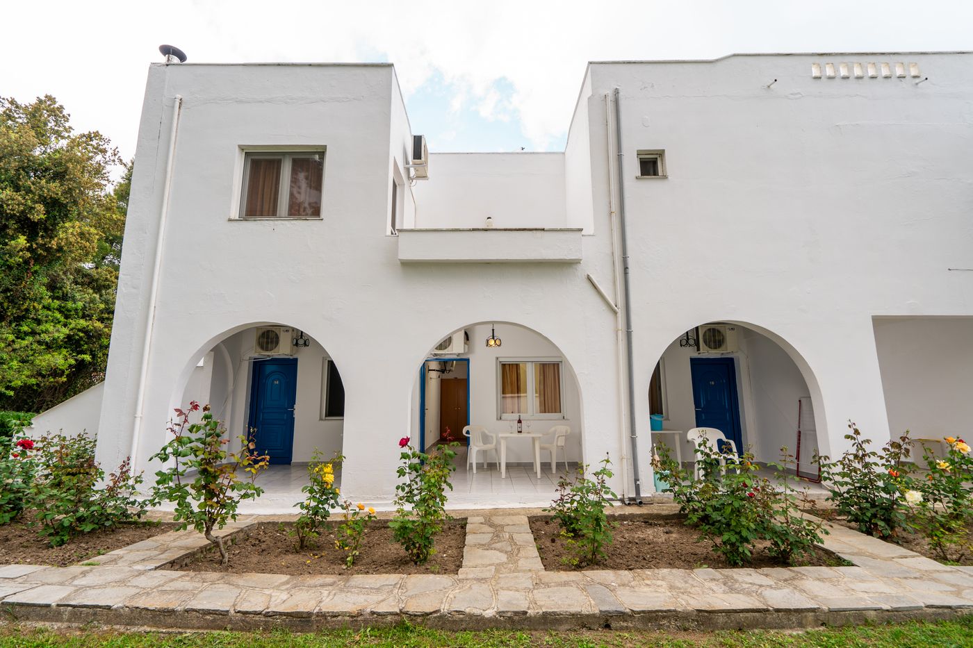 Theo-Bungalows-Terrace-23