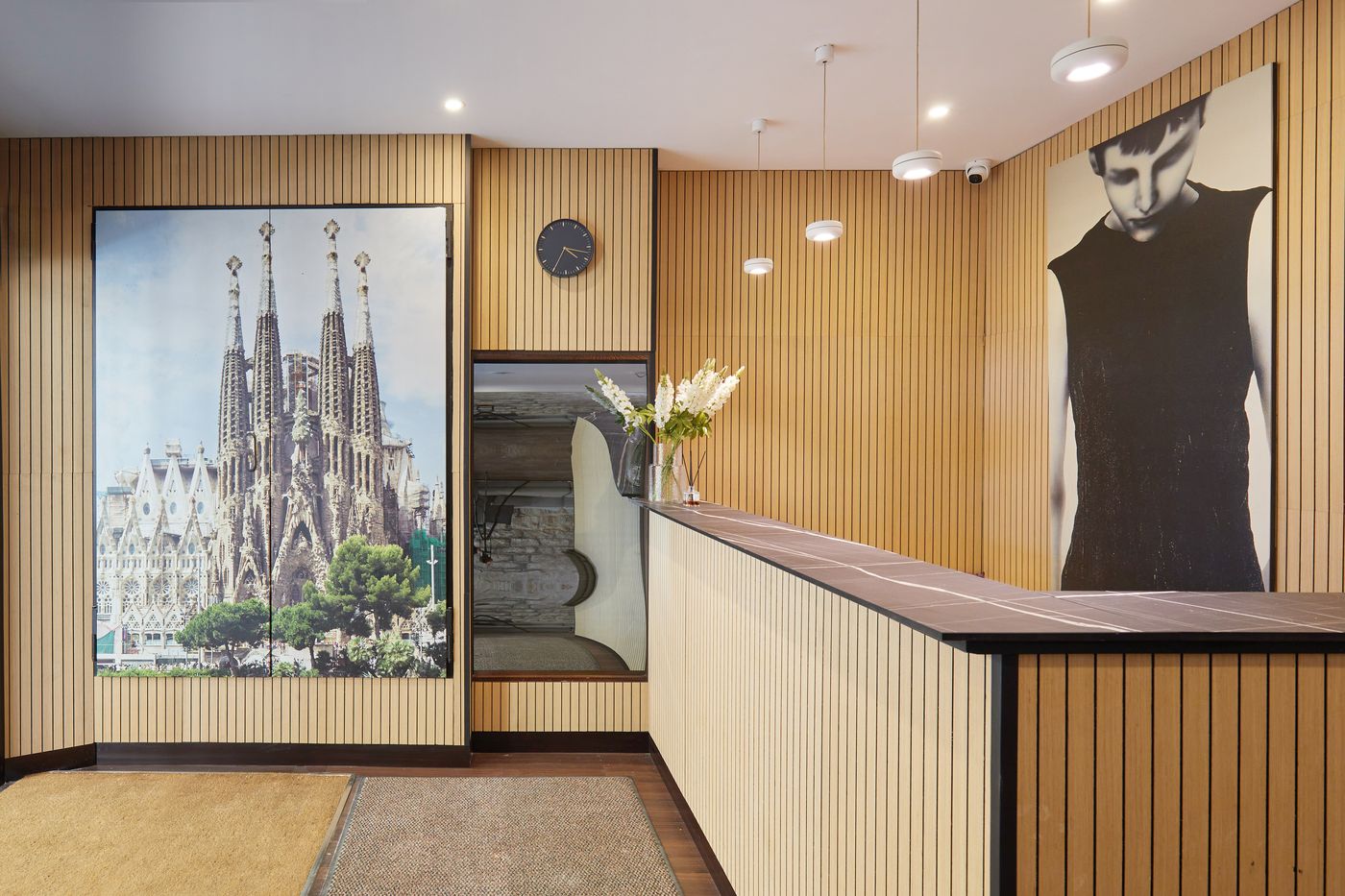 Hotel Cortes Rambla-Spain-BARCELONA-General view-1