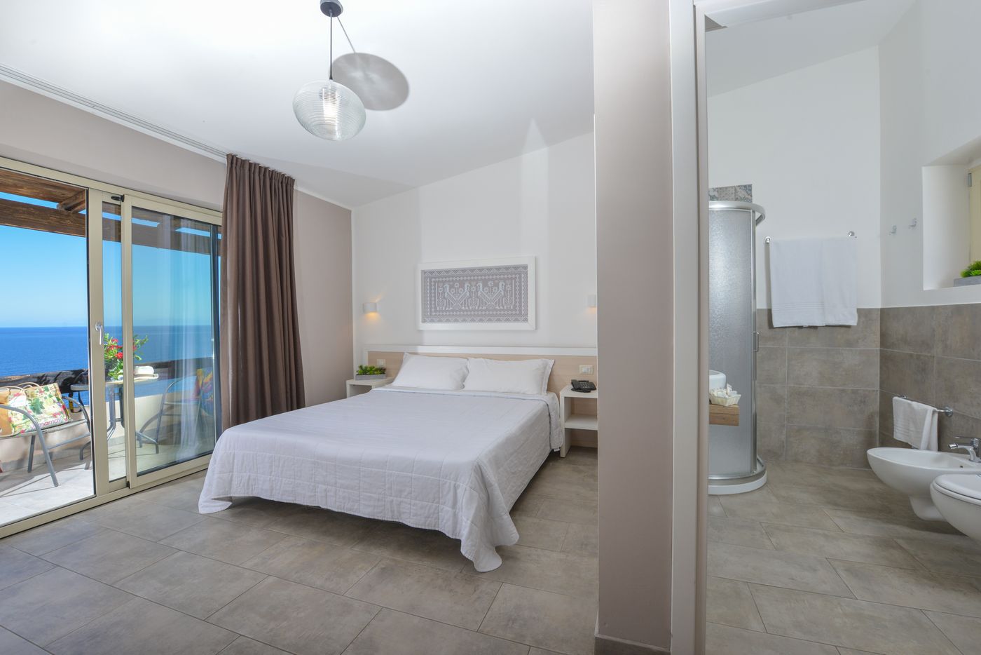 Castelsardo-Resort-Village-Room-17