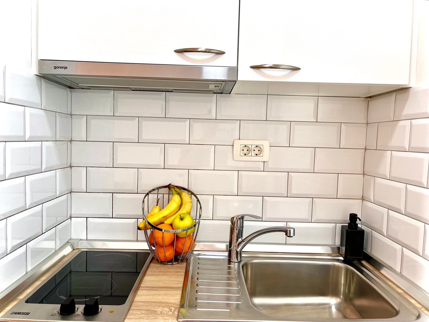 Villa-Sunset-Room-86