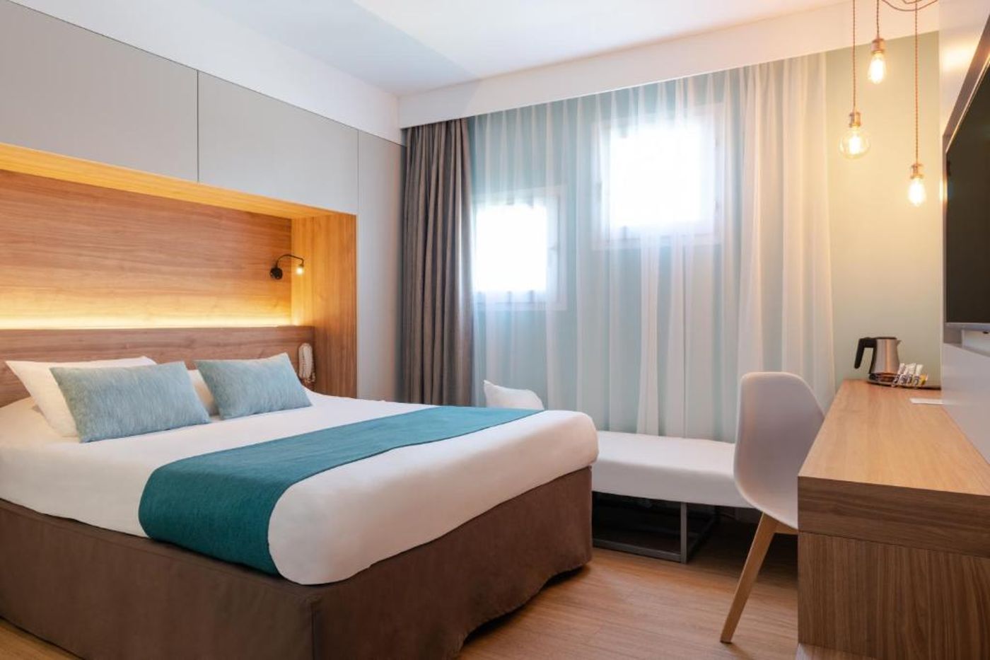 Kyriad Montpellier Lunel - France - LUNEL - Room - 5