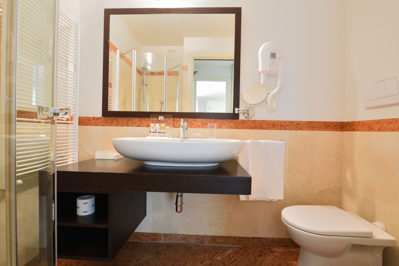 Eden-Rock-Resort-Room-24