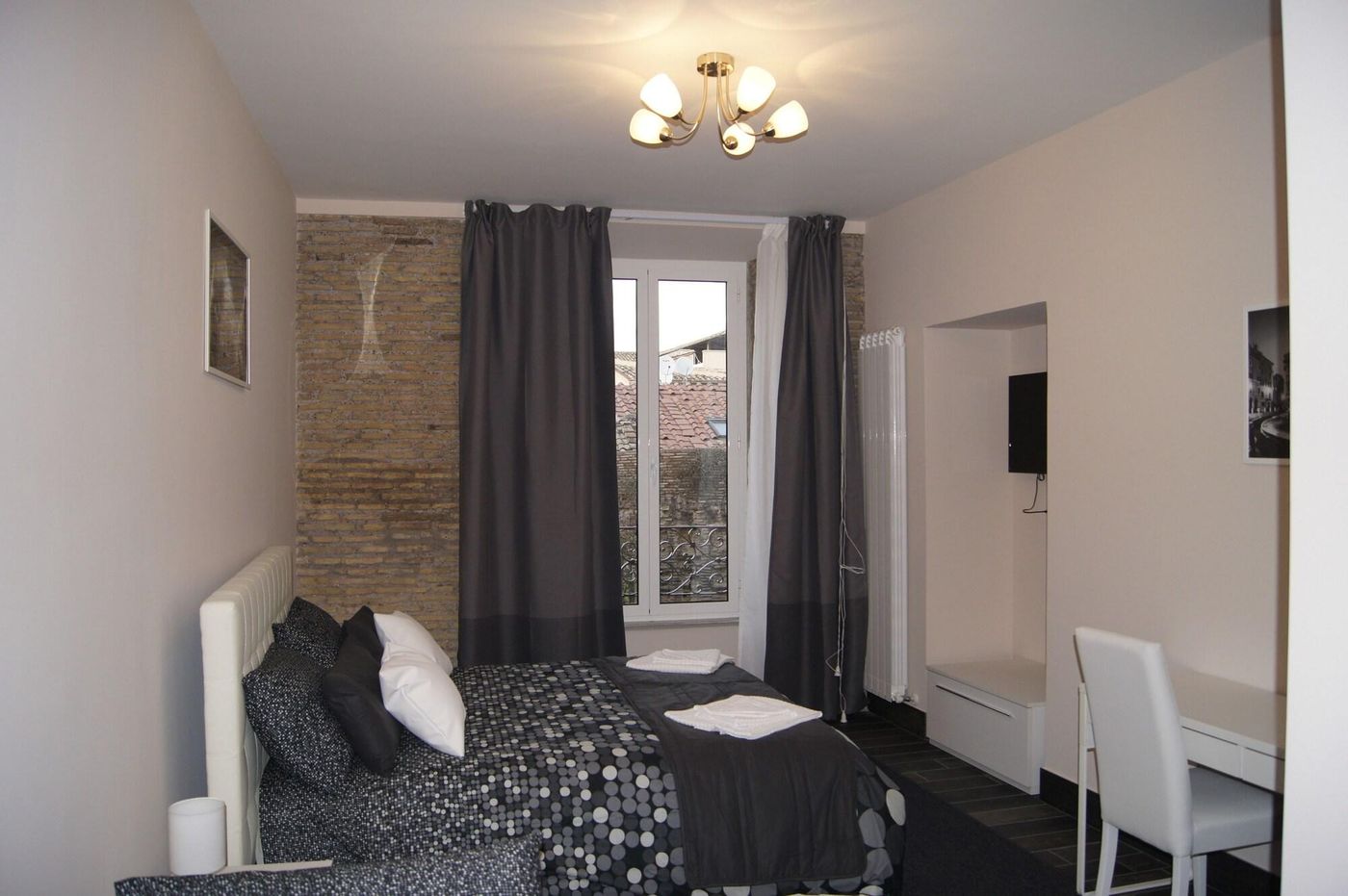 Arch Rome Suites-Italy-ROMA-Room-8