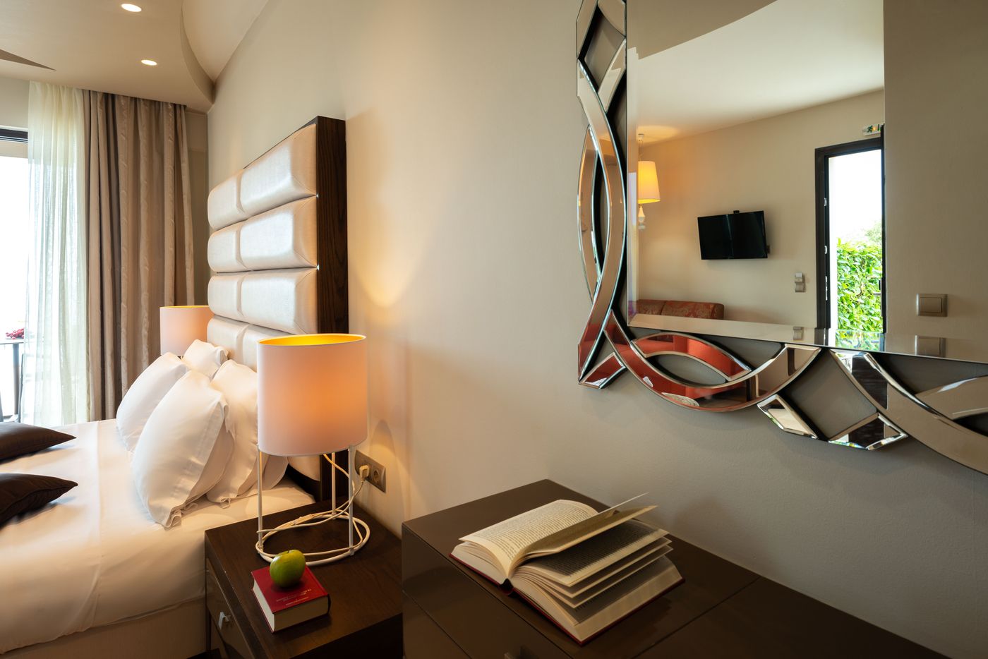 Sivota-Diamond-Room-34