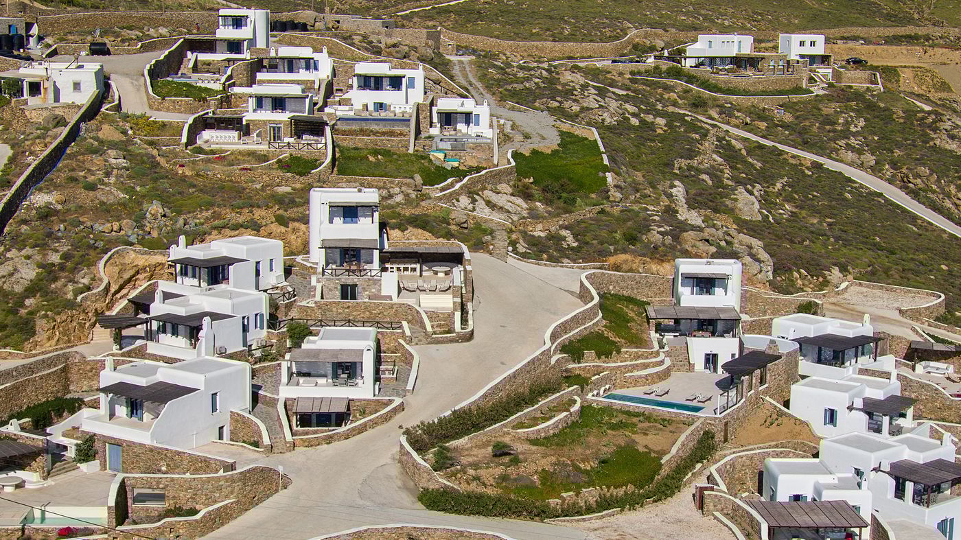 Mykonos-Panormos-Villas-General-view-17