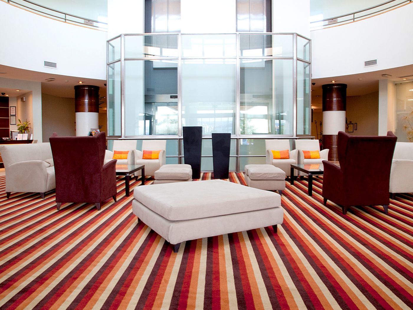 Solplay-Hotel-de-Apartamentos-Lobby-13